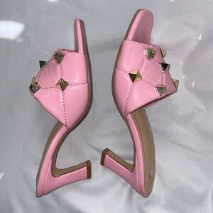 Catherine Catherine Malandrino Pink Quilted With Gold Stud Sandal Heels size 6